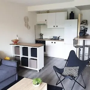 Appartement Le New-Yorkais - Fréjus - SNCF - WI-FI, Fréjus
